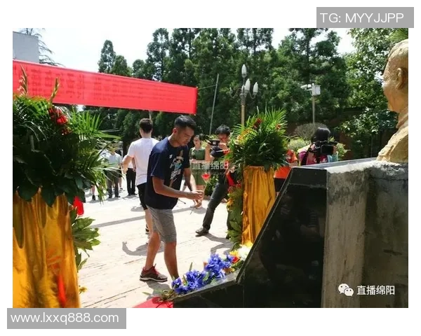 南京羽毛球队在世界锦标赛中的辉煌突破与奋斗历程回顾